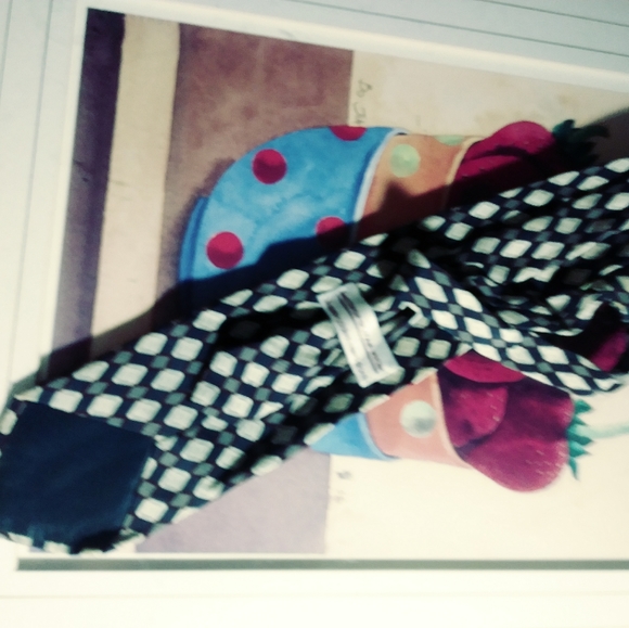 Metropolitan View Silk Tie - Picture 3 of 4